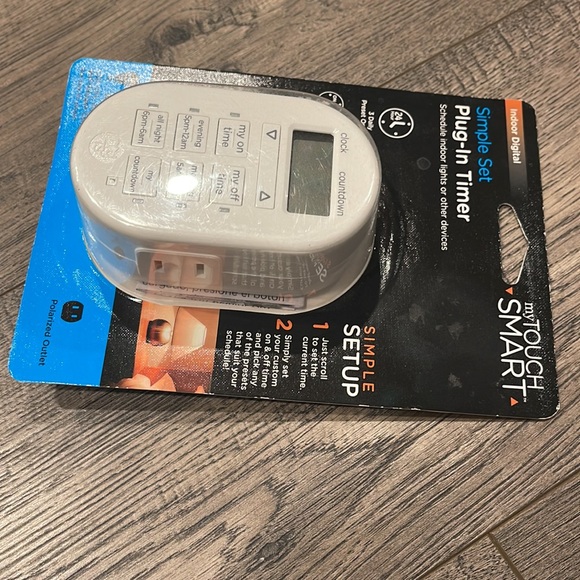 My Smart Touch - Plug In Programmable Digital Timer - Picture 3 of 3